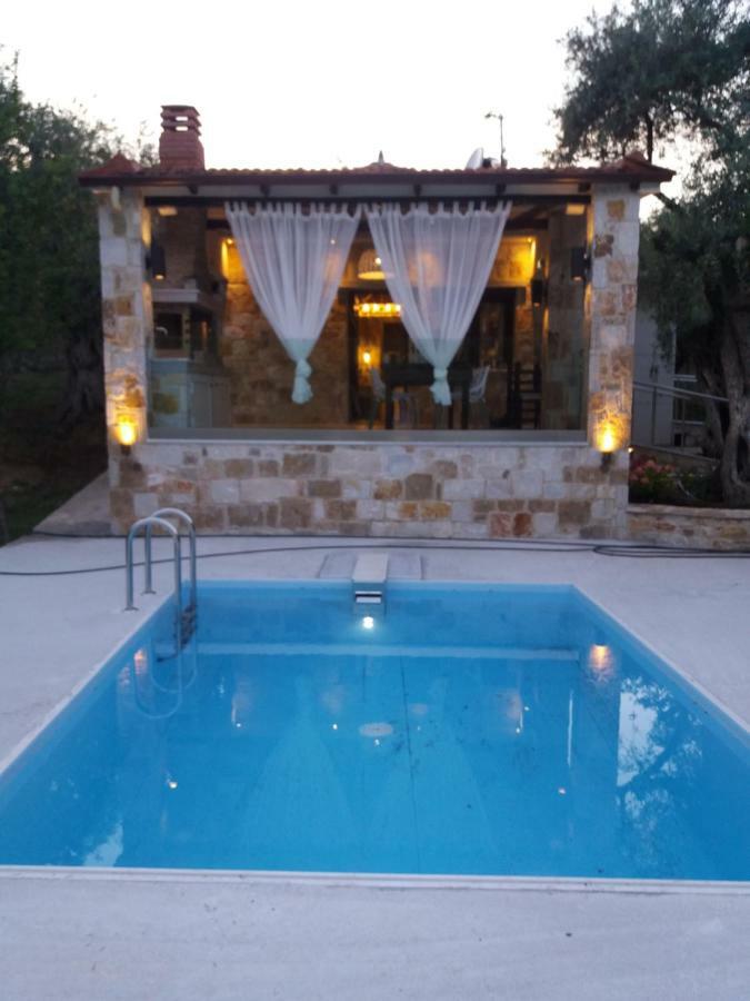 Villa Santa Marina Makriammos エクステリア 写真
