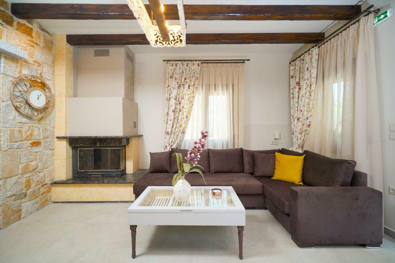 Villa Santa Marina Makriammos エクステリア 写真