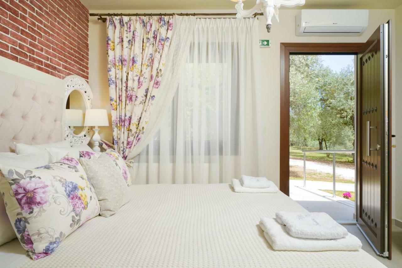 Villa Santa Marina Makriammos エクステリア 写真